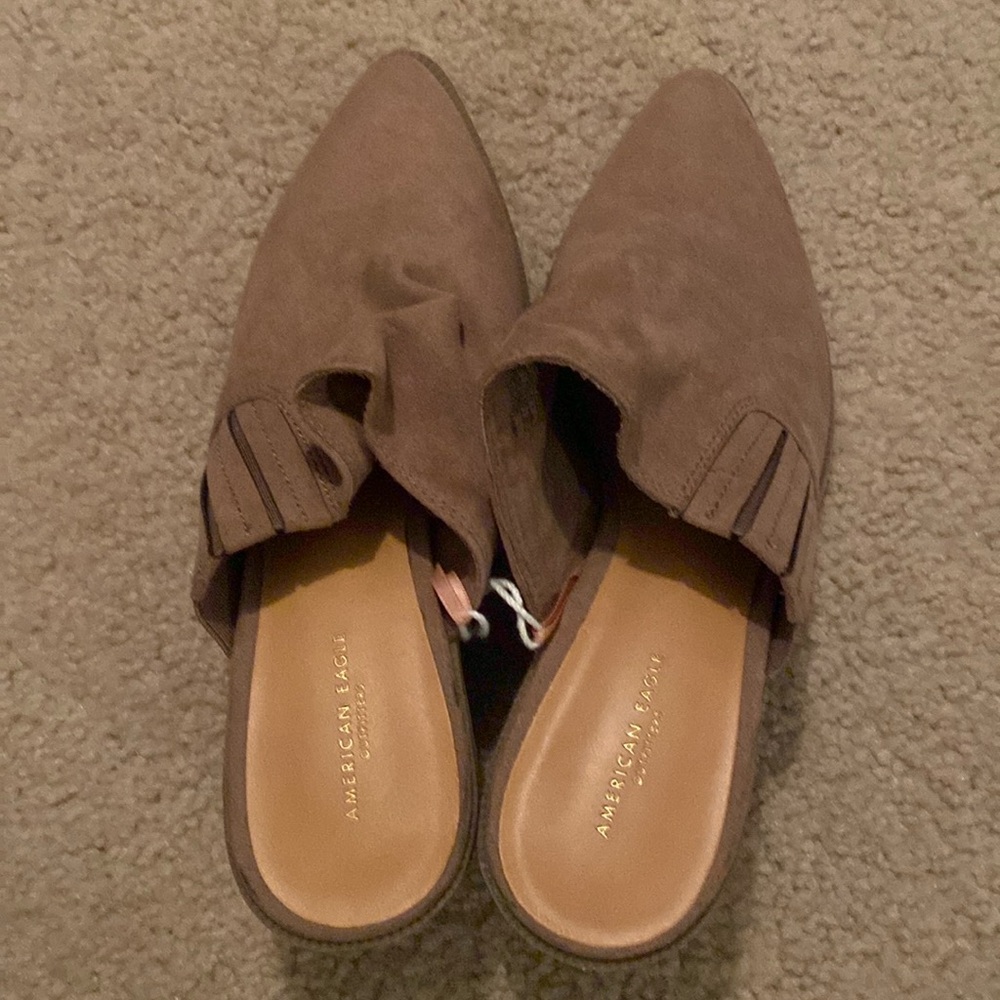American Eagle slip on suede shoes